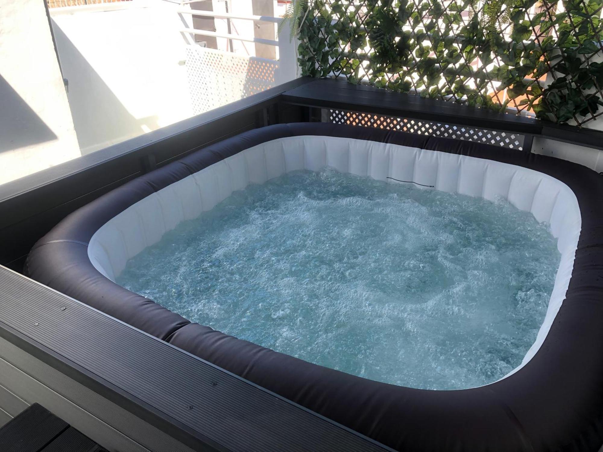 Unique Homes La Juderia Parking & Jacuzzi Sevilla Exterior foto